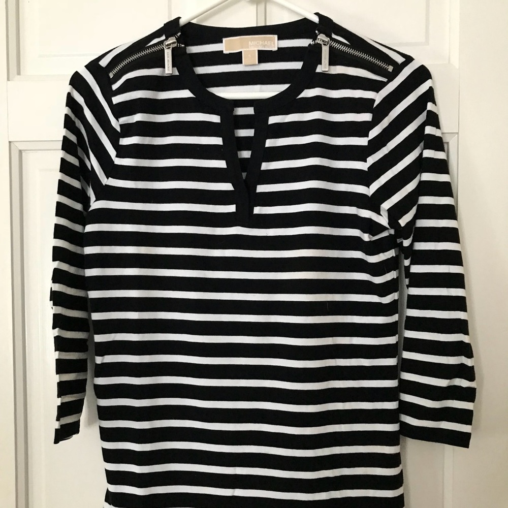 Michael Kors top
